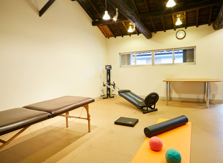 姿勢改善プログラム_フットクリエイト