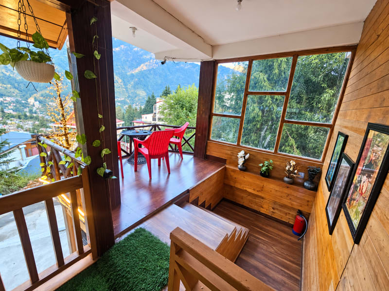 Sunroom balcony