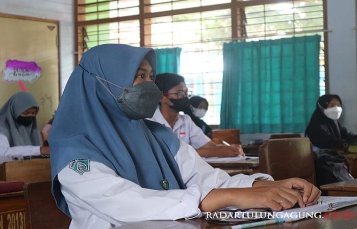 Info Terkini, Wali Murid Madrasah di Kota Blitar: PTM Kapan Digelar?