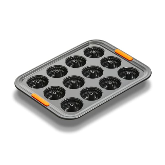 Le Creuset Non-Stick Mini Bundt Tray, 12 Cup
