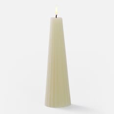 Okra Candle Off White Gear-Shaped Candle
