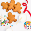 Harck & Heart Gingerbread Family DIY Kit, 225g on the table