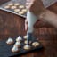 Funktion Piping Bag and Nozzles, Set of 6 with cookies