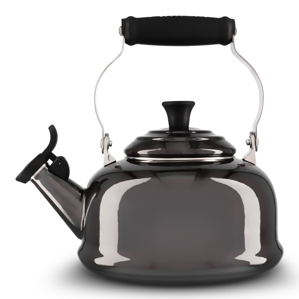 Le creuset sale kettle on sale