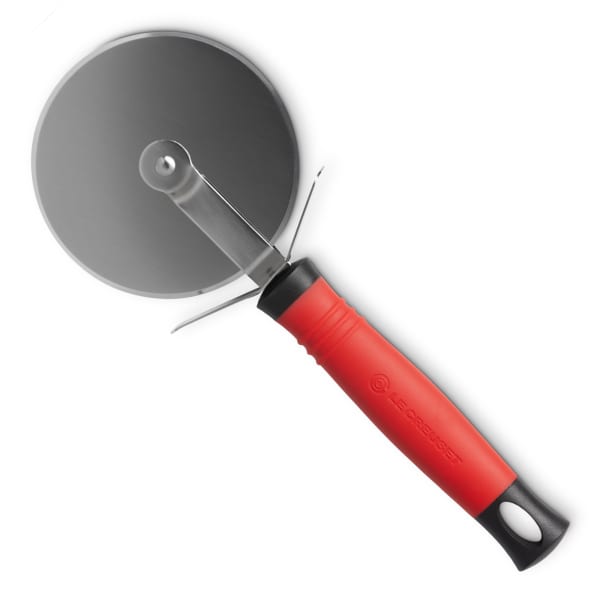 Le Creuset Revolution Pizza Cutter, Cerise