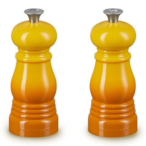 Le Creuset Classic Salt & Pepper Mills Nectar