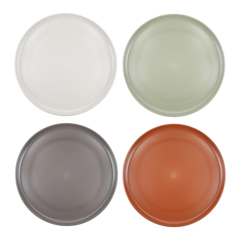 Lipped dinner plates top