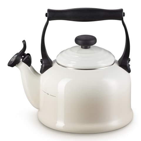 Le creuset whistling kettle online