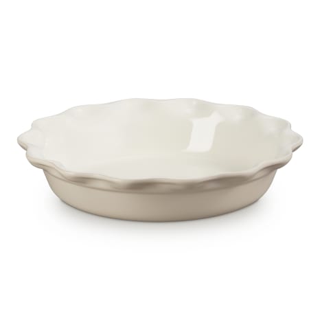 Image of Le Creuset Ruffled Stoneware Pie Dish, 23cm