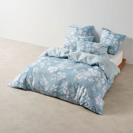 Image of Linen House Kayla Hydrangea Duvet Cover Set