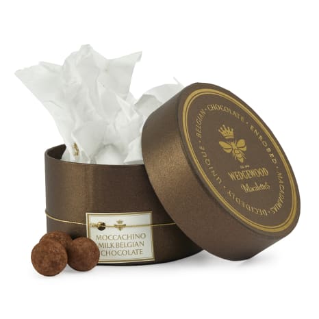 Image of Wedgewood Nougat Moccachino & Milk Belgian Chocolate Macadamias in Macalette Hat Box