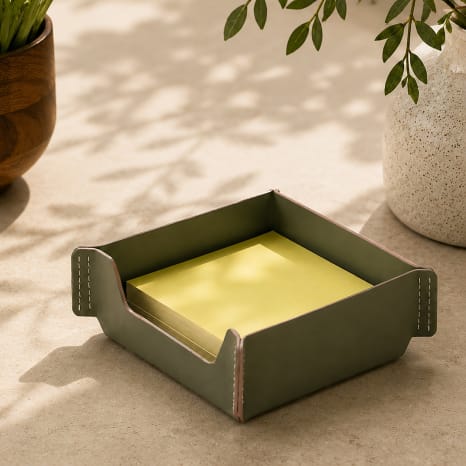 Image of Vacavaliente Recycled Leather Note Holder