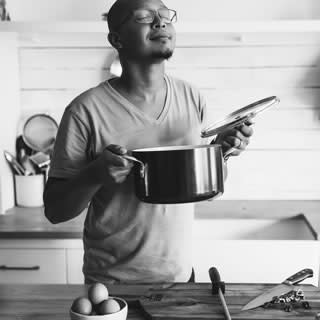 Stephen Isaacs at Yuppiechef