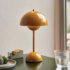 /arc-and-hue.htm?id=66878&name=Arc-and-Hue-Selene-Portable-and-Rechargeable-Lamp