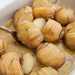 How to make hasselback potatoes