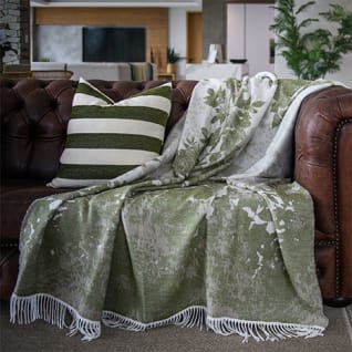 Blankets, Throws & Quilts