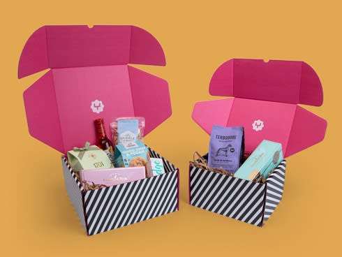 Build a unique gift box in store