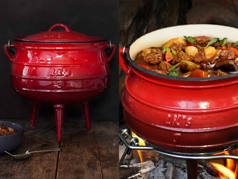The traditional potjie — with an enamel coated upgrade! 🇿🇦