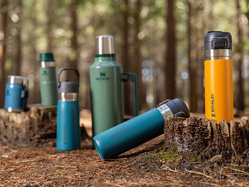 Stylish sips, spill-free trips 