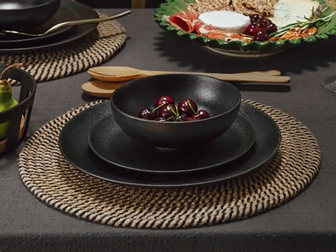 Maxwell & Williams Caviar Black Dinner Set, 12-Piece