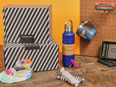 Build a gift box in our stores!