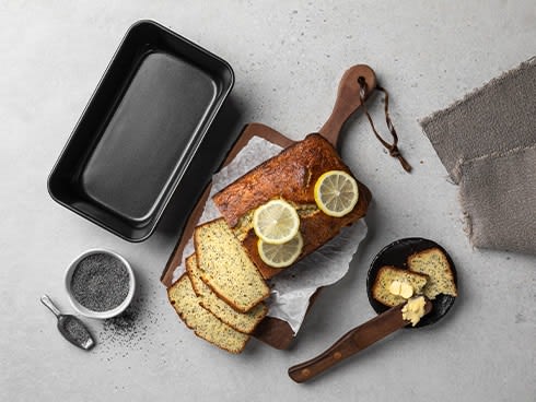 Buzz-worthy Sagenwolf bakeware 