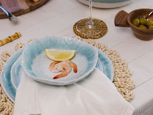 Seaside chic Ibiza Dinnerware from Humble & Mash 🩵