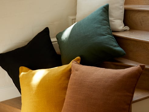 Feather-filled scatters for every lounging mood 🥰