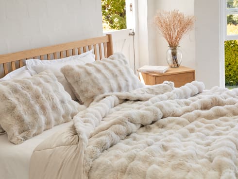 Our new favourite faux fur — just wait till you feel it 😍