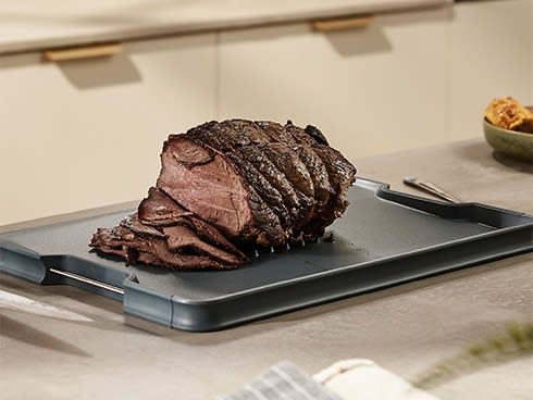 Did someone say functional chopping board?