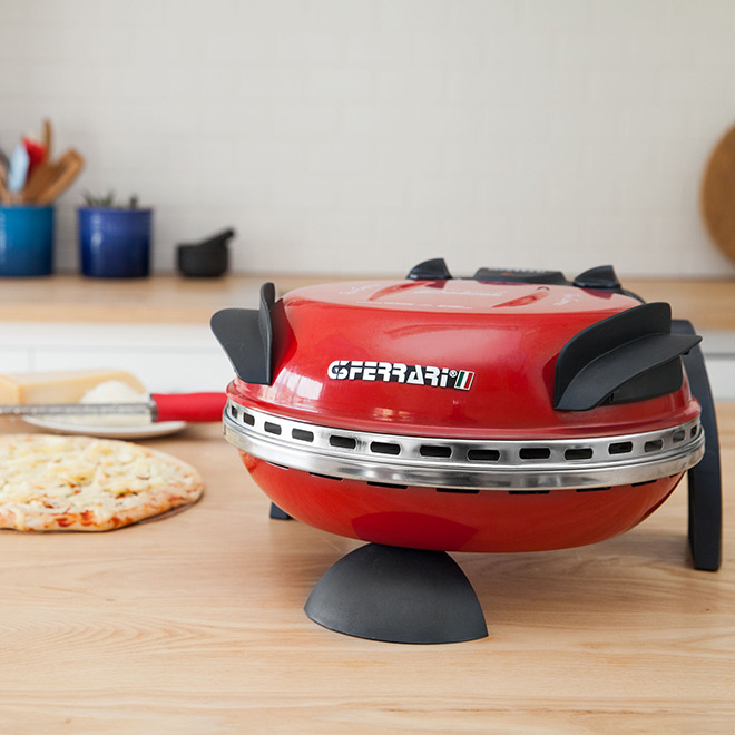 Make brilliant pizzas in just 5 minutes with the G3 Ferrari Pizza Oven