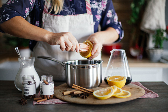 Star-anise-cinnamon-and-orange-mulled-wine-zesting