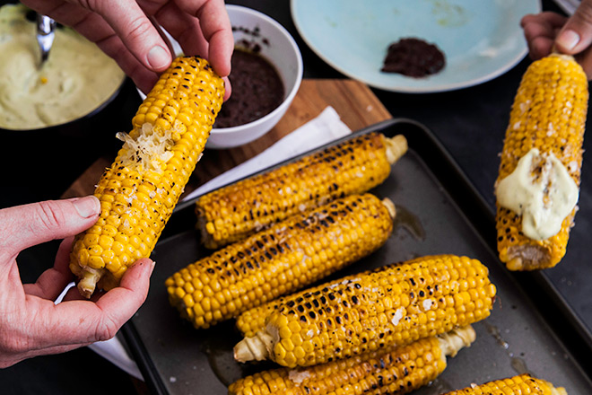 sweetcorn-with-dips