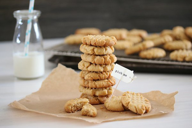 peanut butter cookies