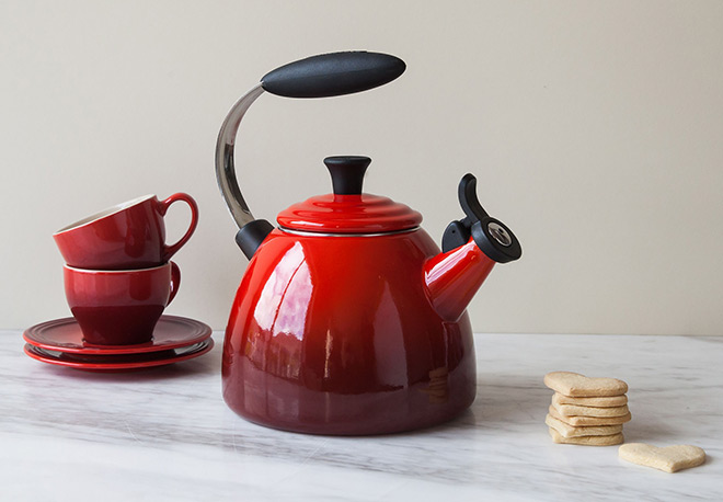 le-creuset-halo-kettle