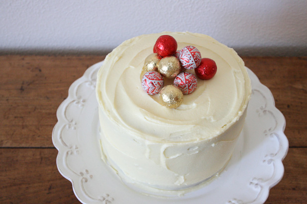 Layered vanilla Christmas cake