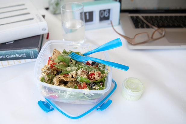 food on the go artichoke and quinoa salad salade works