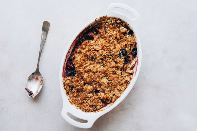 Warm Apple & Berry Crumble
