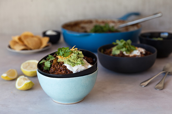 Chili-Con-Carne--serving