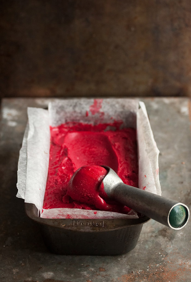 Drizzle and Dip Dark food photography