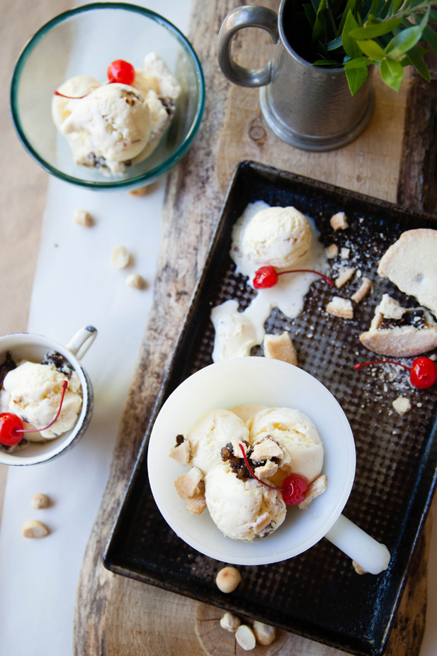 Ready to serve mince pie ice cream