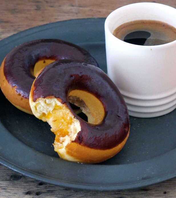 Doughnuts with jam filling