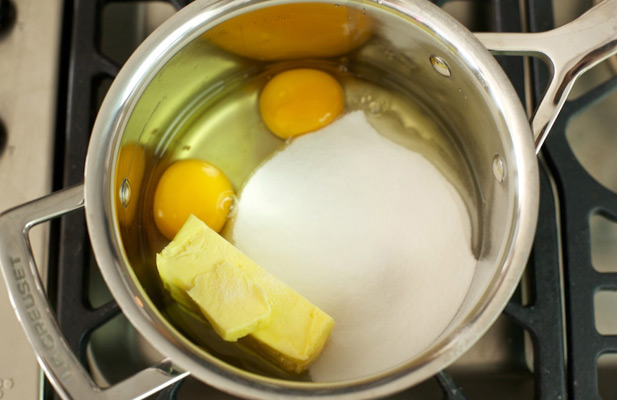 Making the base for the lemon curd