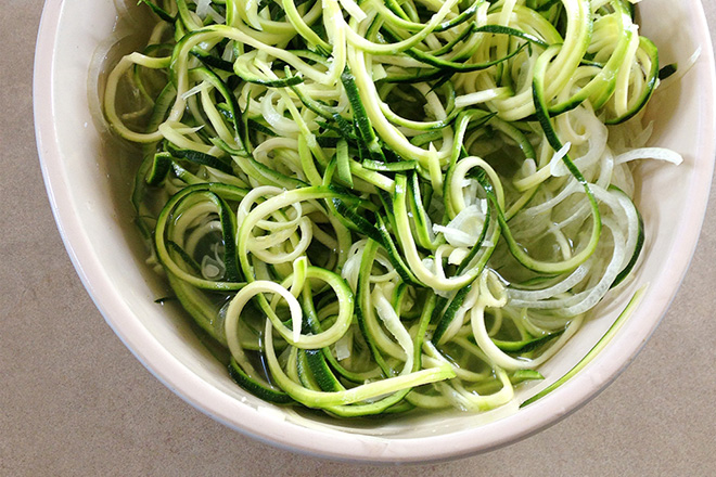 pickled-zucchini-feature