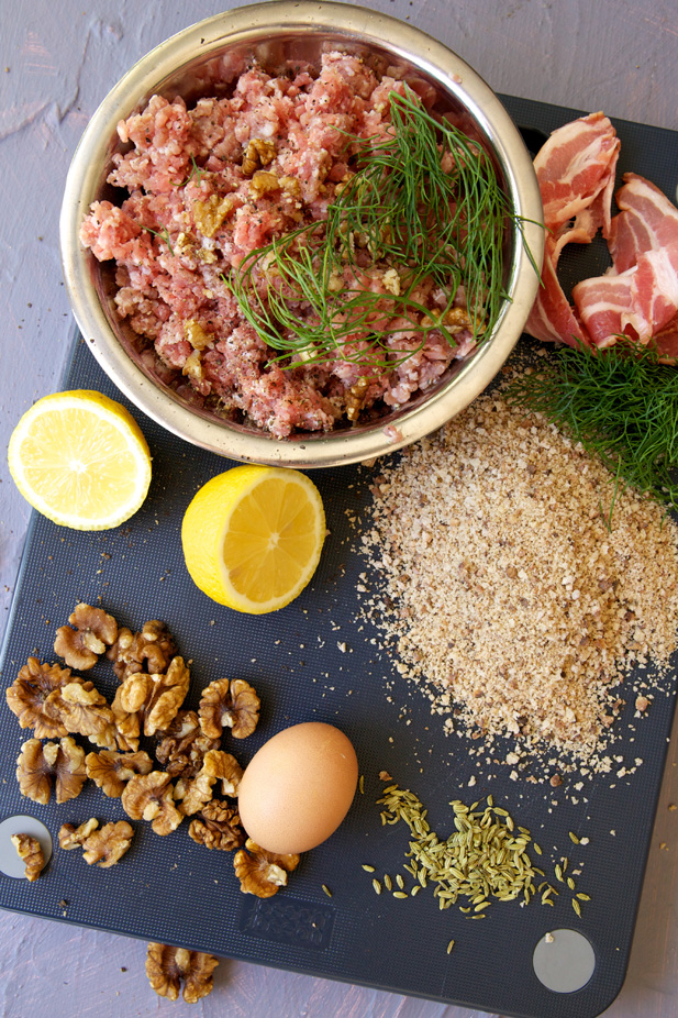 Pork fennel and walnut stuffing