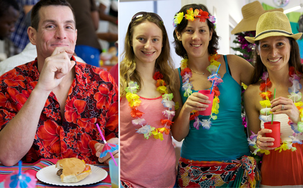 Get Wallpaper Beach Party Breakfast Free