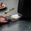 DeLonghi Eclettica 2-Slice Toaster - Black detail