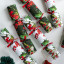 Holly & Ivy Festive Holly & Berries Crackers, Pack of 12 detail