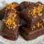 Rose's Delicacies Salted Caramel Bites with White and Milk Chocolate, 150g detail