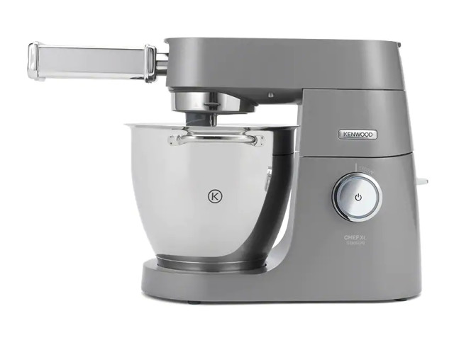 Kenwood Chef & Chef XL Stand Mixer Fettuccine Cutter Attachment on the Stand Mixer